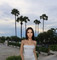 Emma big dick - masseuse in Pattaya Photo 13 of 15