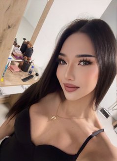 Emma - masseuse in Pattaya Photo 13 of 16