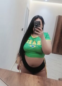 chubby girl Emma🇹🇭 - escort in Muscat Photo 9 of 13
