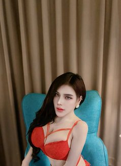 Emma,DOMINATION GIRL,BJ without condom - puta in Kuala Lumpur Photo 13 of 13