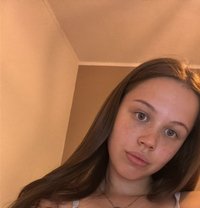 Emma - escort in Cairo