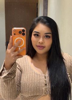 Emma - escort in Riyadh Photo 12 of 14