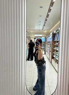 Emma - Transsexual escort in Bangalore Photo 26 of 27