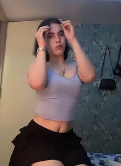 Emma - Transsexual escort in Bangalore Photo 28 of 30