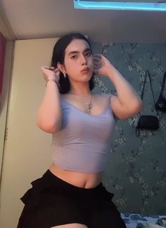 Emma - Transsexual escort in Bangalore Photo 29 of 30