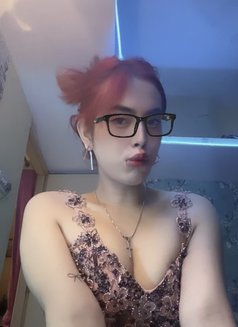 Emma - Transsexual escort in Bangalore Photo 5 of 8