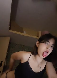 Emma - Transsexual escort in Bangalore Photo 19 of 20