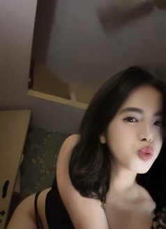 Emma - Transsexual escort in Bangalore Photo 20 of 20
