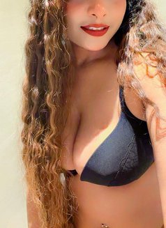 EMMA JAZMIN - Masajista in Dubai Photo 6 of 7