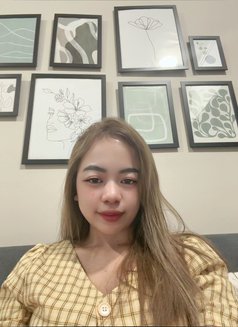 Emma - escort in Kuala Lumpur Photo 4 of 5