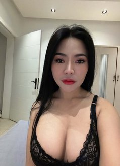 JESSICA - escort in Riyadh Photo 12 of 15
