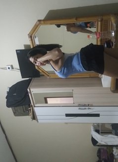 Emma Newcomer - escort in Bali Photo 2 of 5