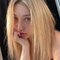 Emma - escort in Phuket Photo 4 of 10