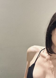 Emma Singaporean Wife - puta in Taipei Photo 6 of 14