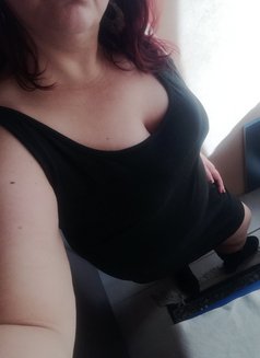 Emma - masseuse in Cape Town Photo 2 of 3
