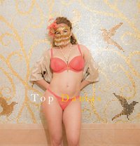 Emma - escort in Barcelona