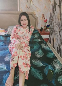 Emma - puta in Al Sohar Photo 5 of 5