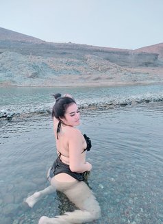 Emma - escort in Al Sohar Photo 5 of 6