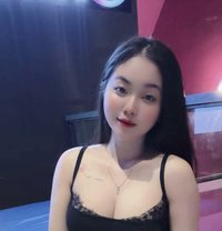 Emma - escort in Yanbu