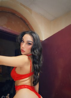 Emma - masseuse in Al Ain Photo 27 of 27