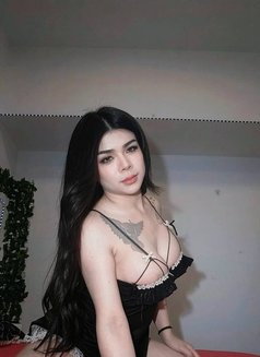 Emma - Transsexual escort in Dubai Photo 28 of 28