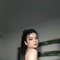 Emma - Transsexual escort in Dubai