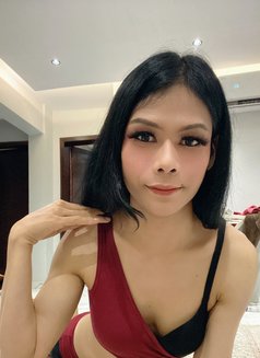 Emma - masseuse in Khobar Photo 7 of 8