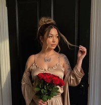 Emma - masseuse in London