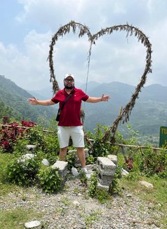 Emmay - Male escort in Mumbai Photo 1 of 3