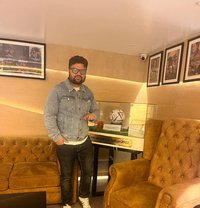 Emmay - Male escort in Mumbai