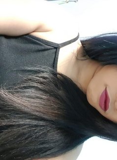 Emmi - puta in Bangkok Photo 15 of 18