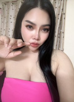 Emmie - escort in Pattaya Photo 2 of 4