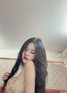 Emmy Lady Sexy - puta in Riyadh Photo 6 of 10