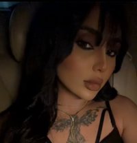 Emmy ايمي - Transsexual escort in Jeddah Photo 2 of 11