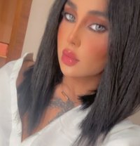 Emmy ايمي - Transsexual escort in Jeddah Photo 10 of 11