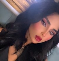 Emmy ايمي - Transsexual escort in Jeddah Photo 1 of 10