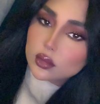 Emmy ايمي - Transsexual escort in Riyadh Photo 8 of 14