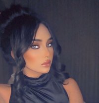 Emmy ايمي - Transsexual escort in Riyadh Photo 4 of 7