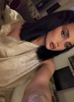 Emmy ايمي - Transsexual escort in Riyadh Photo 12 of 14