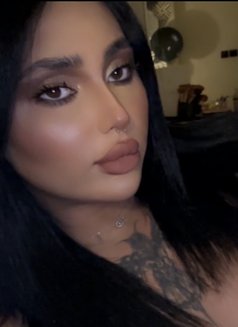 Emmy ايمي - Transsexual escort in Dubai Photo 10 of 14