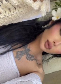 Emmy ايمي - Transsexual escort in Riyadh Photo 13 of 16