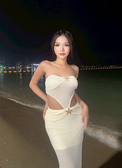 Emmy sexy both - Transsexual escort in Pattaya Photo 6 of 10