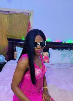 Emmy - escort agency in Jeddah Photo 4 of 11