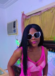 Emmy - escort agency in Jeddah Photo 6 of 11