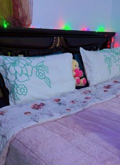 Emmy - escort agency in Jeddah Photo 7 of 11