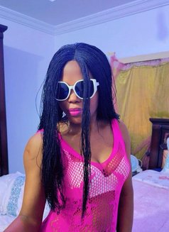 Emmy - escort agency in Jeddah Photo 8 of 11