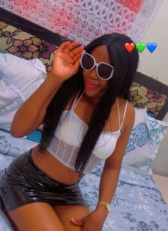 Emmy - escort agency in Jeddah Photo 13 of 14