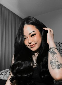 Emmy - masseuse in Pattaya Photo 5 of 8