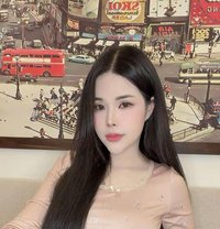 Emmy - masseuse in Riyadh Photo 8 of 8