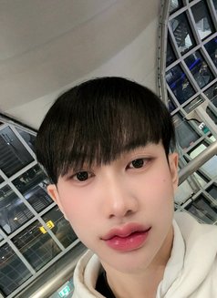 Emmy - Acompañantes transexual in Muscat Photo 8 of 8